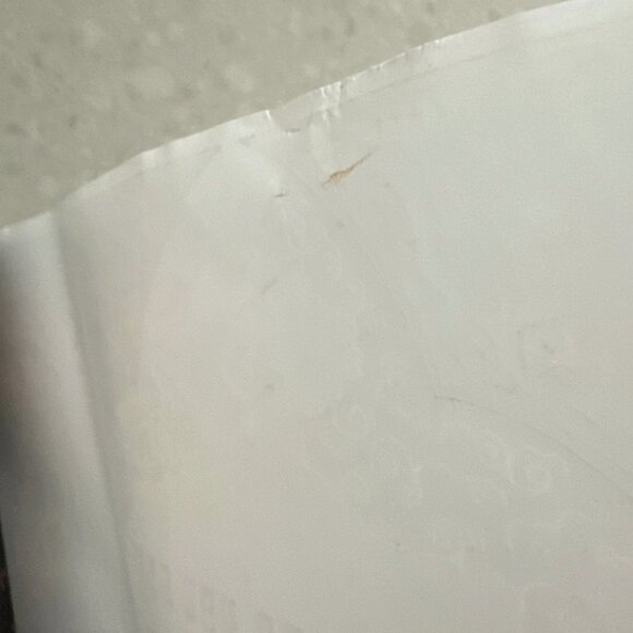 Iron Flame Lilac Library RARE Special HC Rebecca Yarros Fourth Wing Sprayed - Picture 6 of 7